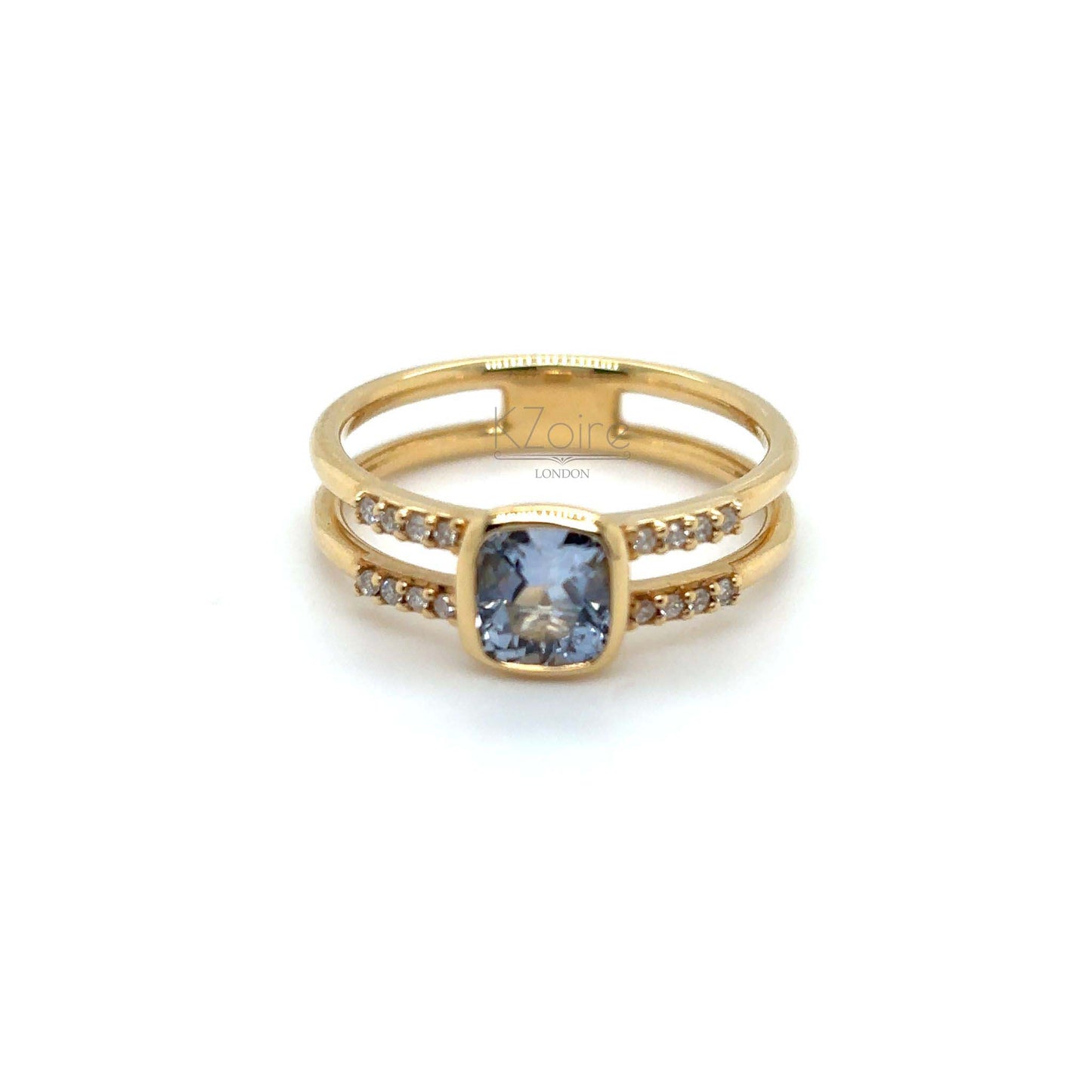 Cushion cut 18k sapphire with diamond split ring | KZ-6004