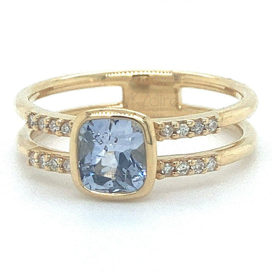 Cushion cut 18k sapphire with diamond split ring | KZ-6004