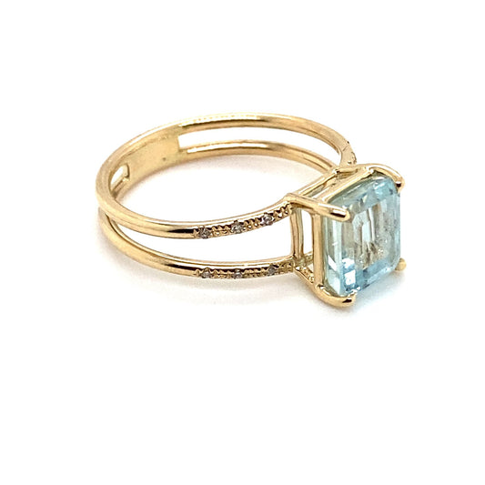 Starry Aquamarine Ring